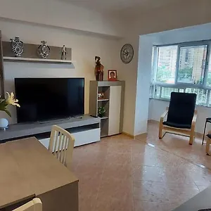 https://apartamento-golddem-velazquez.1costadelsol.com